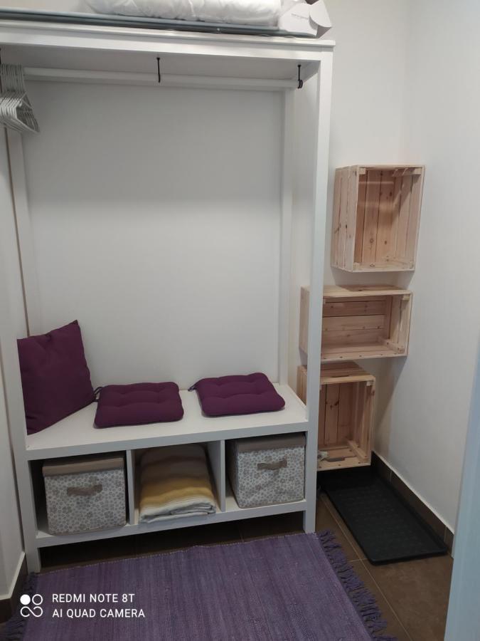 Apartman Eliska Vinohradni 200 Leilighet Šimonovice Eksteriør bilde